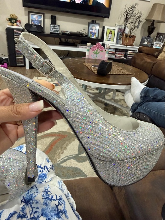 Stuart Weitzman Shoes - Stuart Weitzman Silver Glitter Platform Slingback Heels